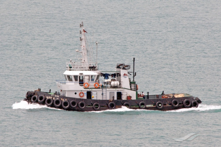 marina mobile (Tug) - IMO , MMSI 563015550, Call Sign 9V6051 under the flag of Singapore