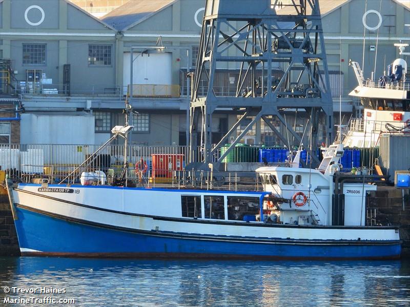 kariba (Fishing vessel) - IMO , MMSI 601414000, Call Sign ZR5036 under the flag of South Africa