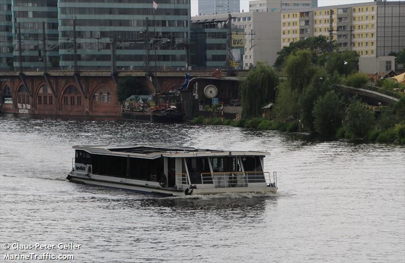 spree blick 2 (Passenger ship) - IMO , MMSI 211518260, Call Sign DH 4436 under the flag of Germany