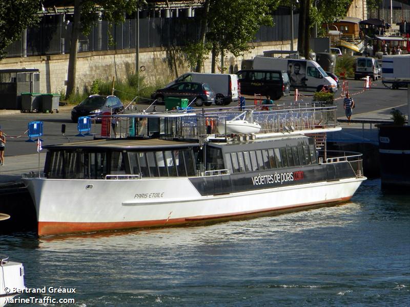 paris etoile (Passenger ship) - IMO , MMSI 226008830, Call Sign FM2324 under the flag of France