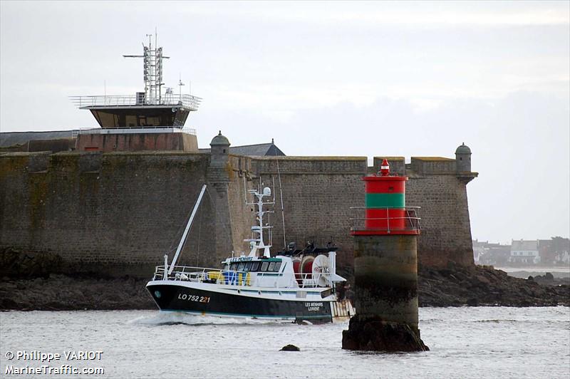 fv les menhirs (Fishing vessel) - IMO , MMSI 228138000, Call Sign FGJI under the flag of France