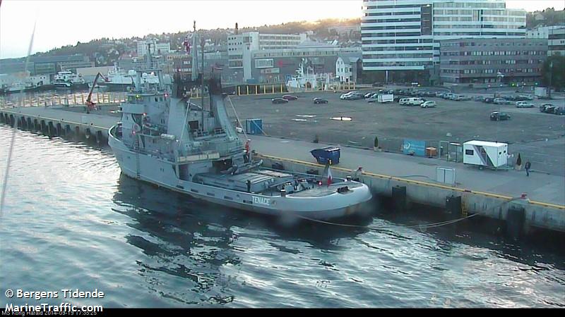 french warship (Military ops) - IMO , MMSI 228738000, Call Sign FAPM under the flag of France