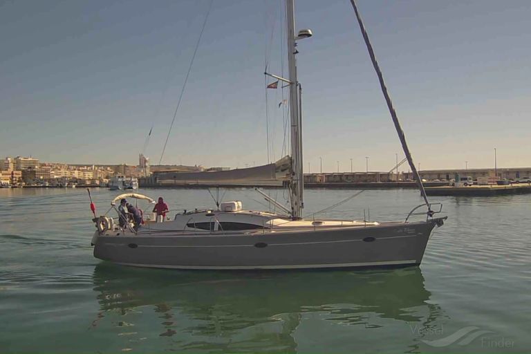 costa blanca sailing (Sailing vessel) - IMO , MMSI 235055784 under the flag of United Kingdom (UK)