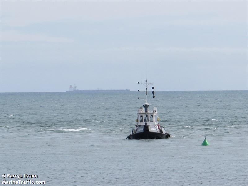 teign-c (Dredging or UW ops) - IMO , MMSI 235082804, Call Sign MWBM-9 under the flag of United Kingdom (UK)