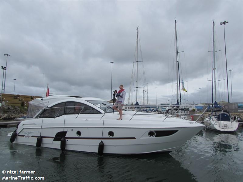 domino (Pleasure craft) - IMO , MMSI 235100598 under the flag of United Kingdom (UK)