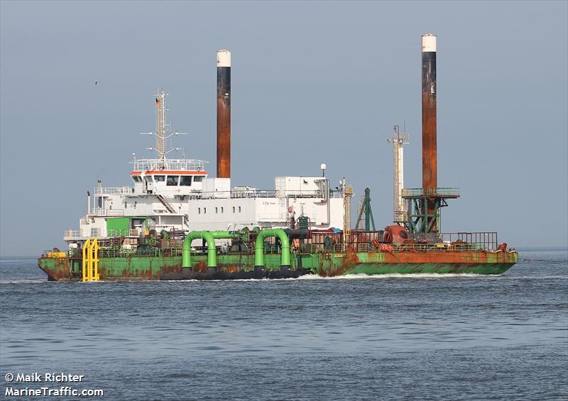 al dana 1 (Other type) - IMO , MMSI 377509000, Call Sign J8B3934 under the flag of St Vincent & Grenadines