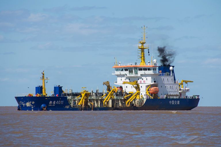 hangjun4011 (Hopper Dredger) - IMO 9318292, MMSI 412045240, Call Sign BQDE under the flag of China