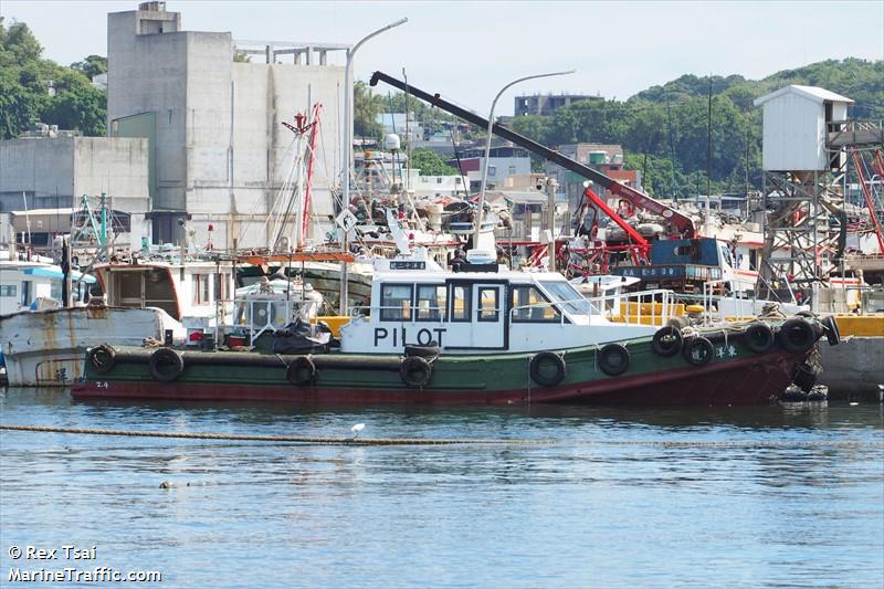 dong yang no.12 (Port tender) - IMO , MMSI 416006665, Call Sign BP2064 under the flag of Taiwan