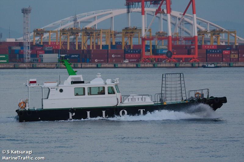 hyogo (Pilot) - IMO , MMSI 431015467 under the flag of Japan